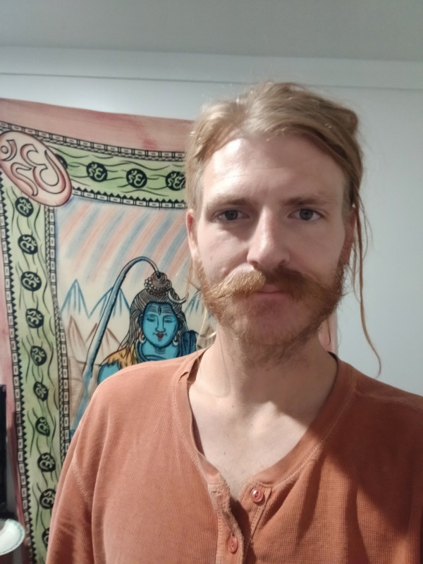 Help me stay fococused loading & moving!